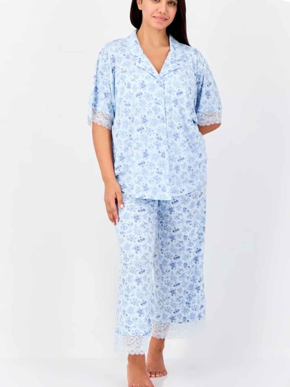 NEW Flora 2 Pieces Allover Print Short Sleeve Pajama Top And Bottom Set size: M